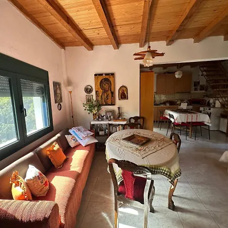 Grandma's Place Szálloda *