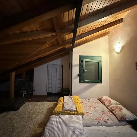 Grandma's Place Отель