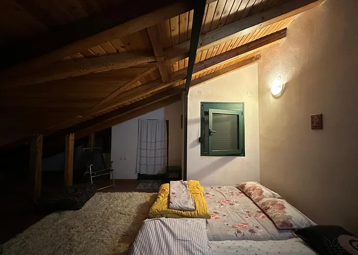 Grandma's Place Hotel